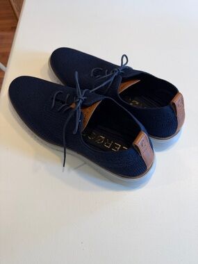 Cole Haan ZEROGRAND Men's Navy Knit Lace-Up  Shoes Sz 13.  NWOB. Tub6